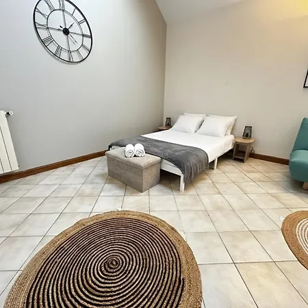 Station - Proche Rer A - Wifi Apartment *